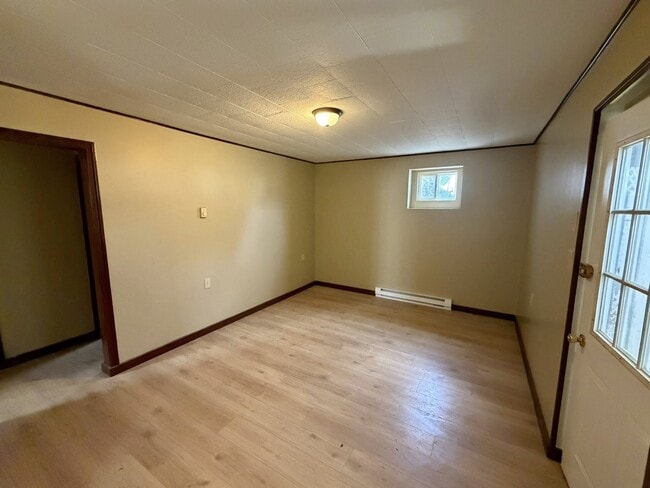 Foto del edificio - 91 W 5th St