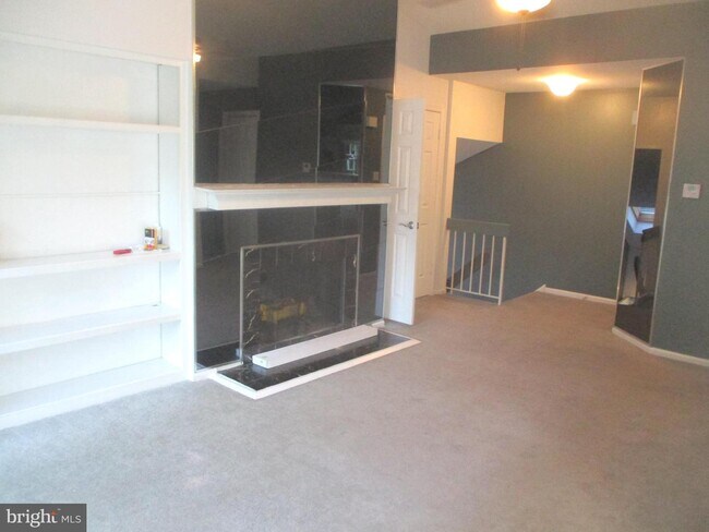 Building Photo - 204 Beacon Hill Dr