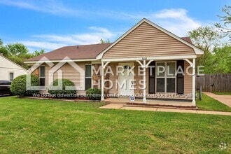 Building Photo - 3668 Barberry St