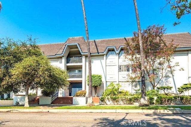 Primary Photo - 497 S El Molino Ave