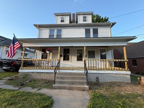Building Photo - 2017 19th St