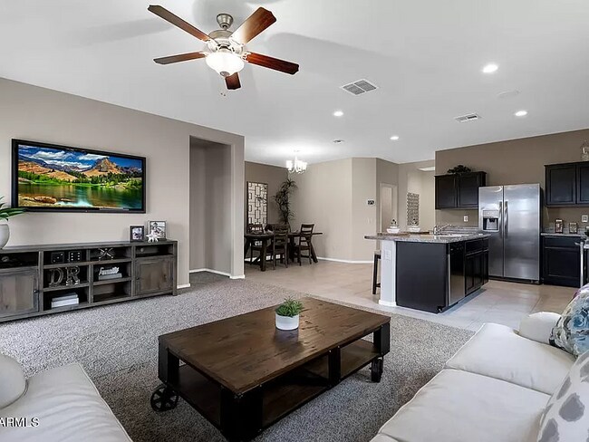 Foto del edificio - 24660 Barley Rd