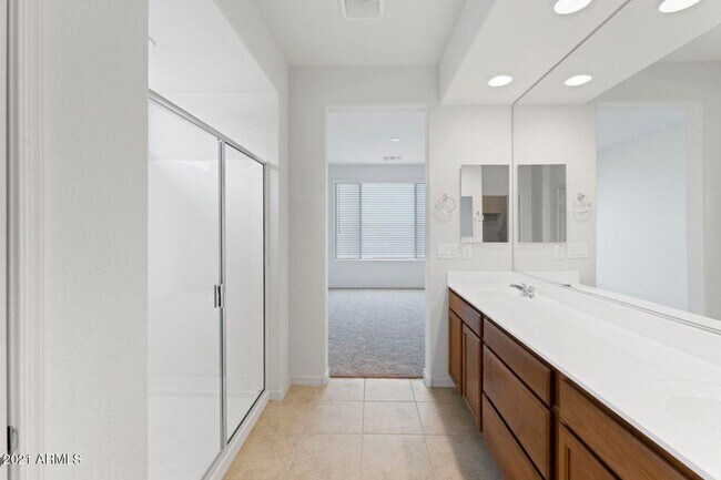 Foto del edificio - Single level home in  STONEHAVEN PARCEL 13A