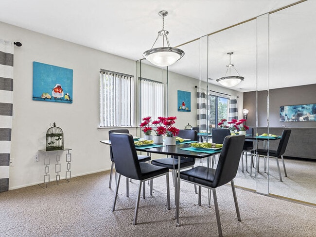 Cozy Dining Room at Franklin River Apartments in Southfield, MI - Franklin River Apartments