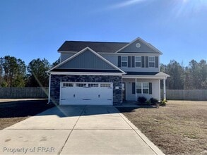 Building Photo - 211 Rainmaker St