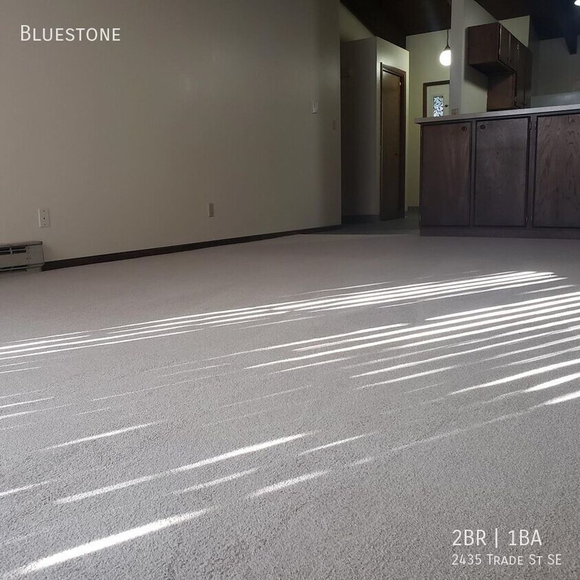 Primary Photo - 2 Bedroom with Vaulted Ceilings, Back Pati...