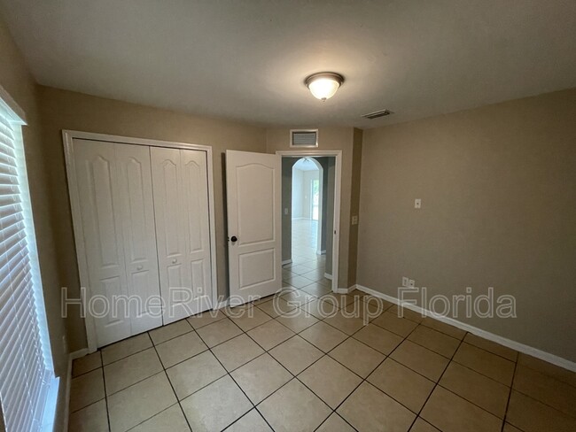 Foto del edificio - 5545 Beck St