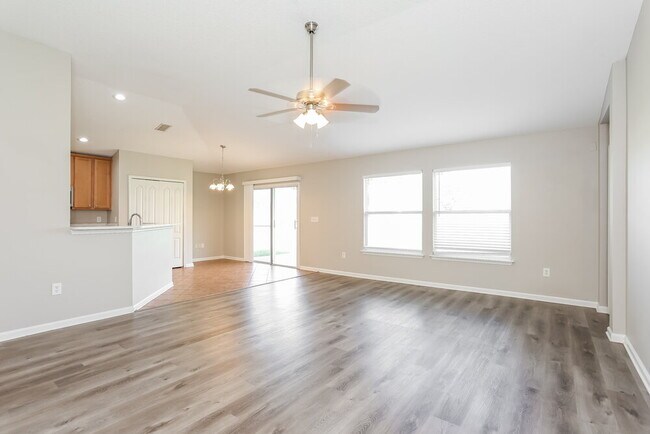 Foto del edificio - 2655 Oak Haven Dr