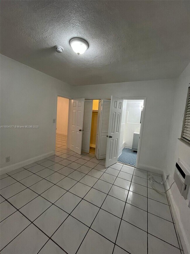 Foto del edificio - 7155 Rue Notre Dame