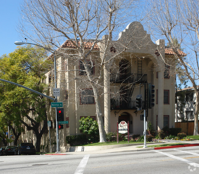 Building Photo - Marengo Apartments