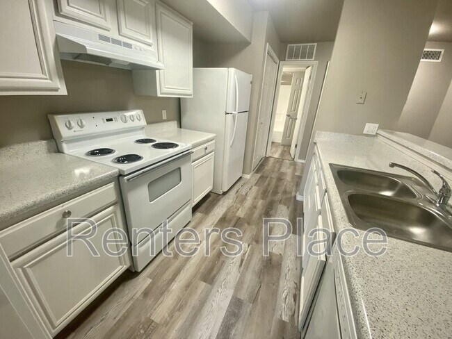 Foto del edificio - 1904 East 66th Place