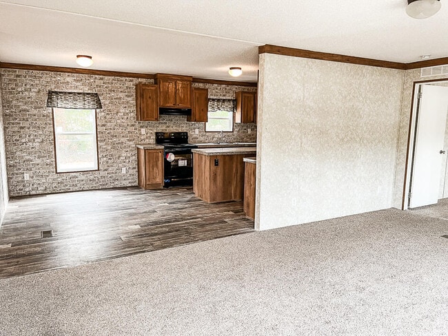 Building Photo - 4614 Dove Way