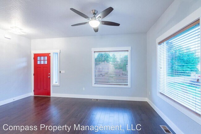 Foto del edificio - 3 br, 2.5 bath House - 1509 CDA Ave