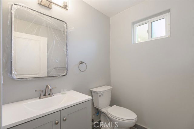 Foto del edificio - 13056 Aztec St