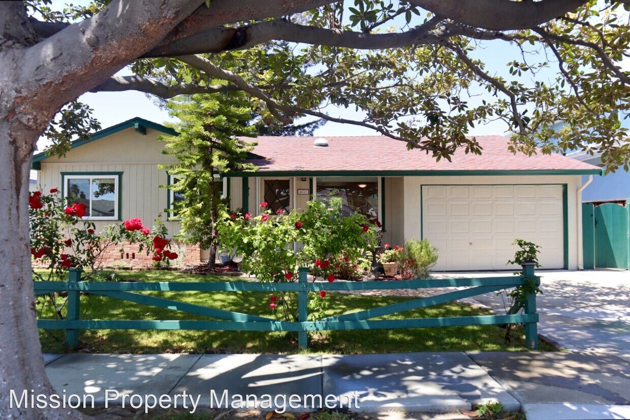 Primary Photo - 3 br, 2 bath House - 4625 Nelson St