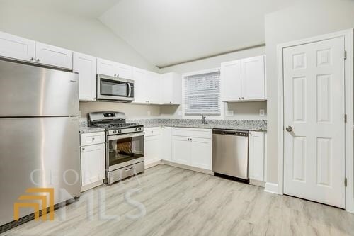 Building Photo - 6286 Sayre Dr NW
