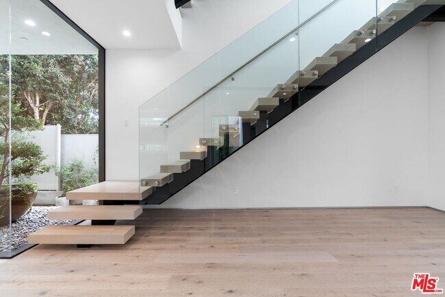 Foto del edificio - 3523 Greenwood Ave