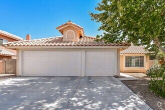 Building Photo - 1621 Running Creek Dr