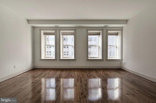 Foto del edificio - 515 9th St NW