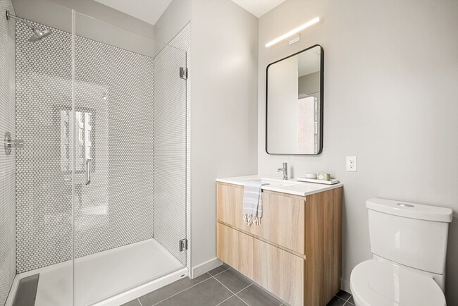 Building Photo - 21-35-35 W 2nd St