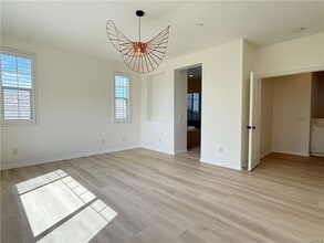 Building Photo - 3631 Starling Way