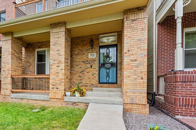 Building Photo - 3 bed, 4 bath LoHi single family home with 2 car detached garage