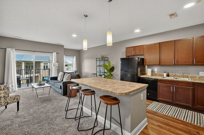 Foto del edificio - 8350 Cascade Ave