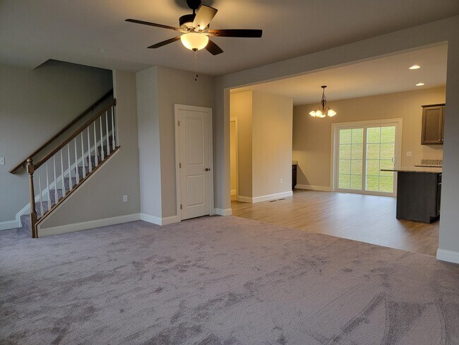 Foto del edificio - 169 Sage Blvd