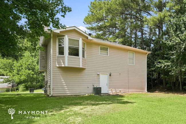 Building Photo - 1504 Chelsea Downs Dr NE