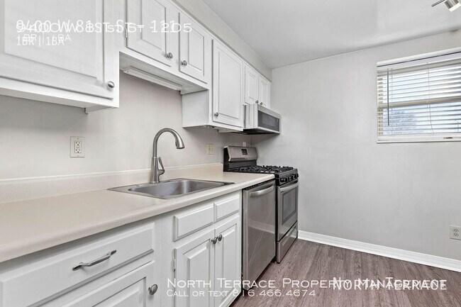 Building Photo - 9400 W 81st St