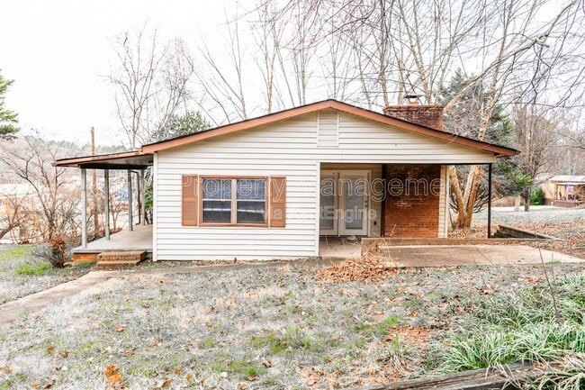 Photo - 2404 Robinson Rd House