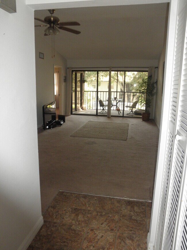Building Photo - 5711 Summer Side Ln