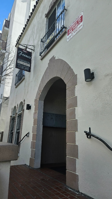 Building Photo - 2850 Francis Ave