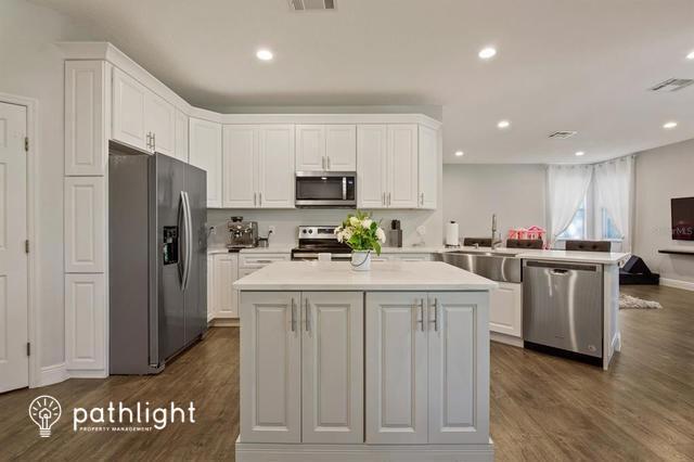 Foto del edificio - 956 Southern Oak Ln, Apopka, FL, 32712