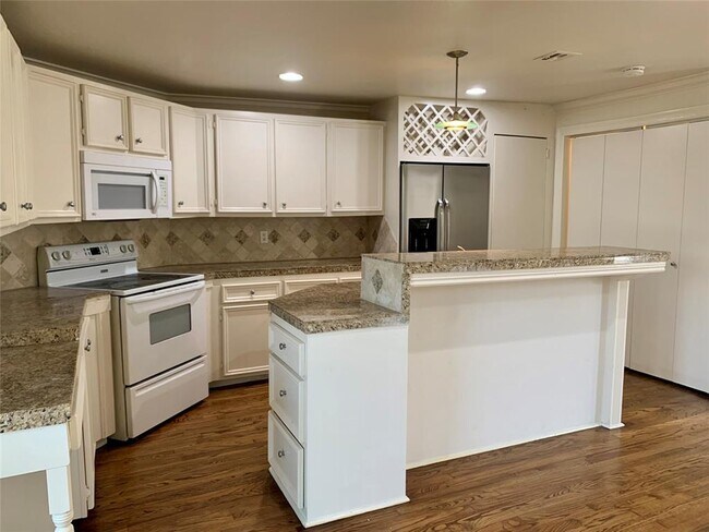 Foto del edificio - 2128 Sul Ross St