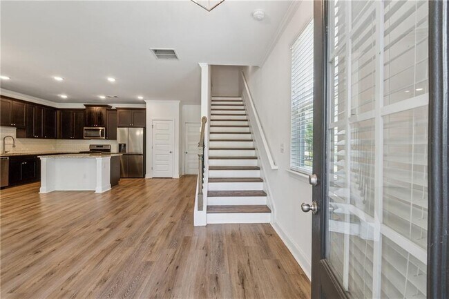Foto del edificio - 6761 Cedar Glen Rd
