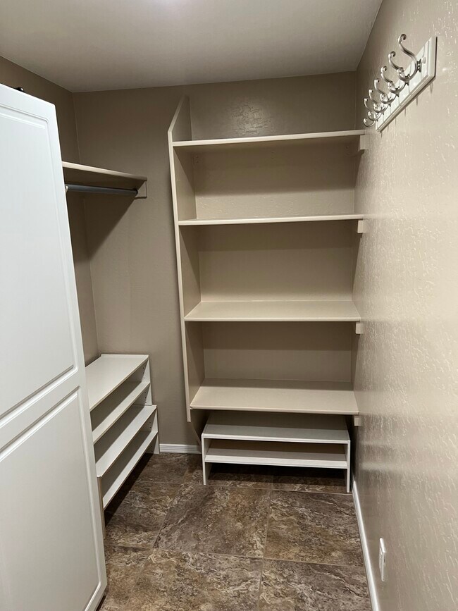Bedroom #1 walk in closet - 7733 E Willetta St