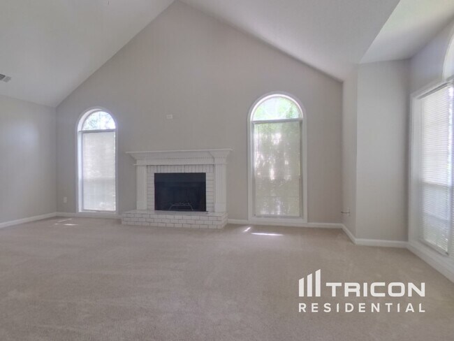 Building Photo - 3070 Country Farms Dr