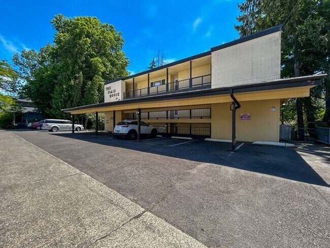 Foto del edificio - 227 24th St SE