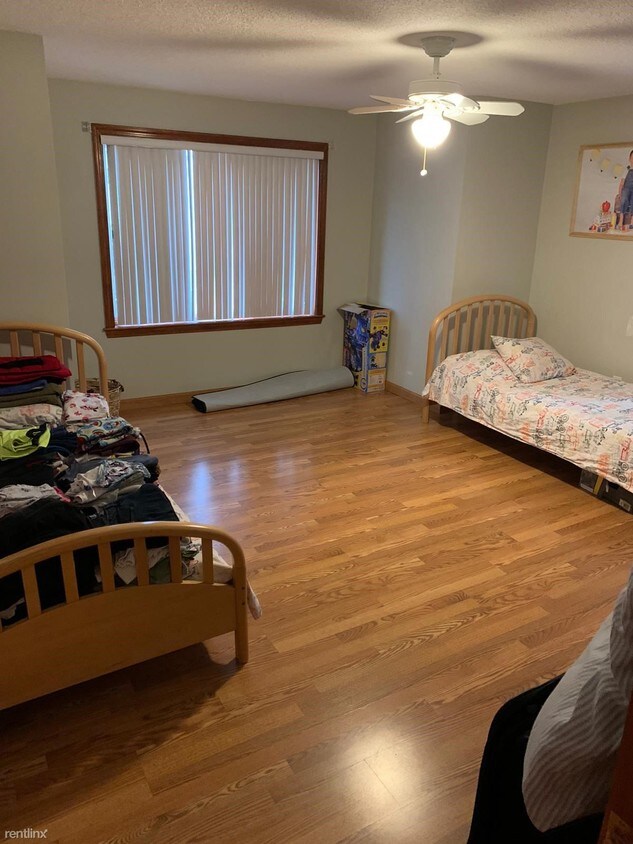 3 br, 1 bath - 77 Broad St - 3 br, 1 bath  - 77 Broad St