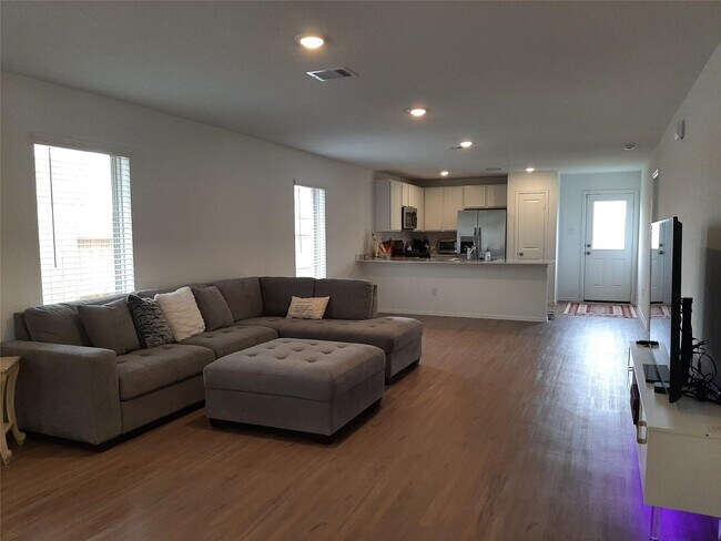 Foto del edificio - 26802 Cenzontle Dr