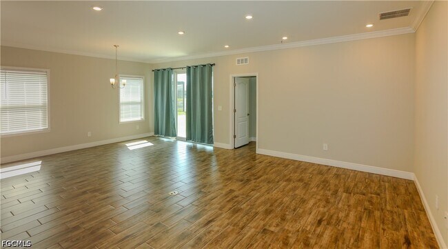Foto del edificio - 8792 Cascade Price Cir