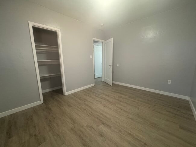 Building Photo - 9165 San Gabriel Rd