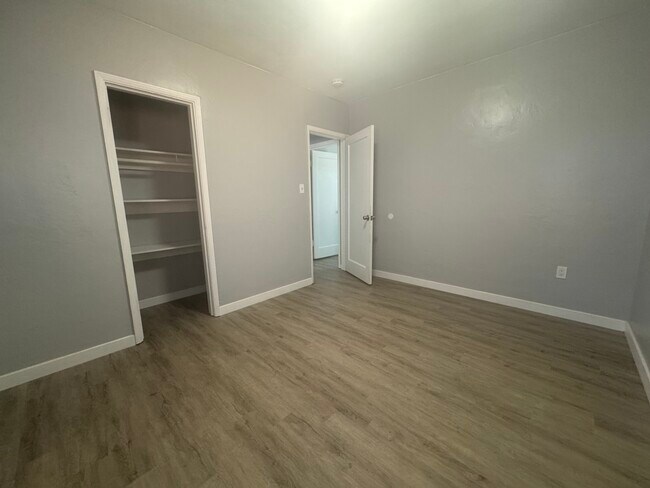 Foto del edificio - 9165 San Gabriel Rd