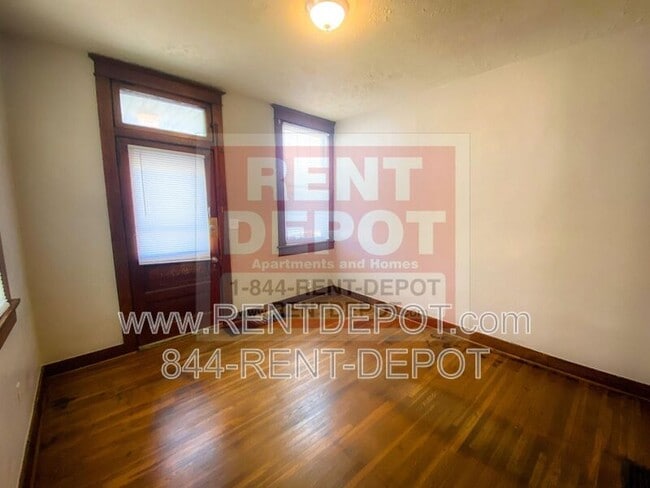 Foto del edificio - 1731 S Kerth Ave