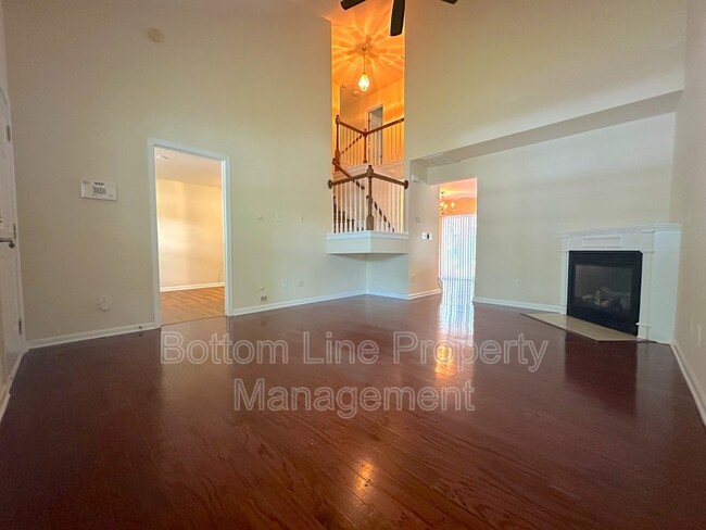 Foto del edificio - 1367 Killashee Ct
