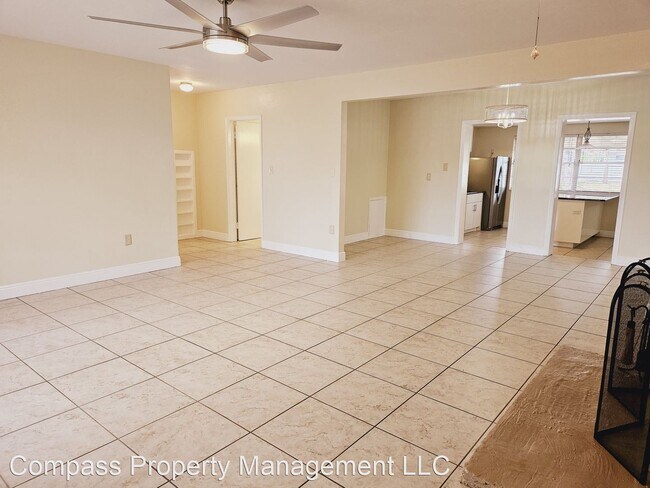 Building Photo - 3 br, 3 bath House - 740 Riviera Street