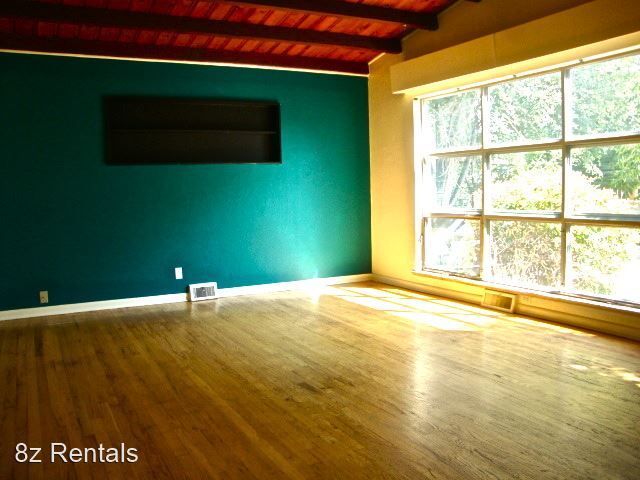 Building Photo - 3 br, 2 bath House - 137 31st Street