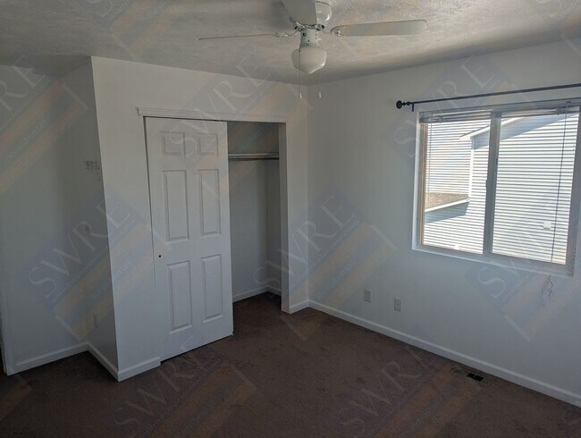 Foto del edificio - 2740 Koven-