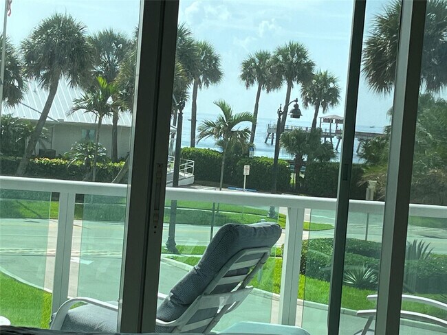 Foto del edificio - 333 NE 21st Ave